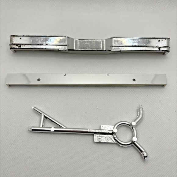 Tamiya Clodbuster Chrome Plastic Bumper RC Parts - Picture 1 of 3
